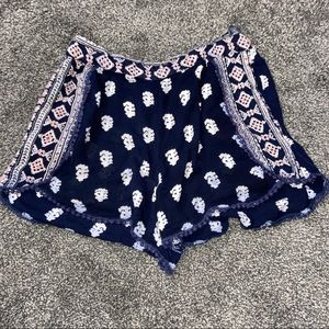 Flowy printed shorts